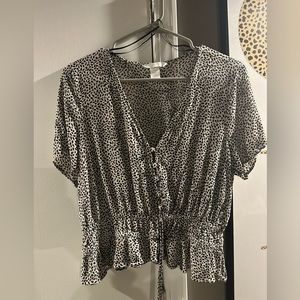 Super cute blouse